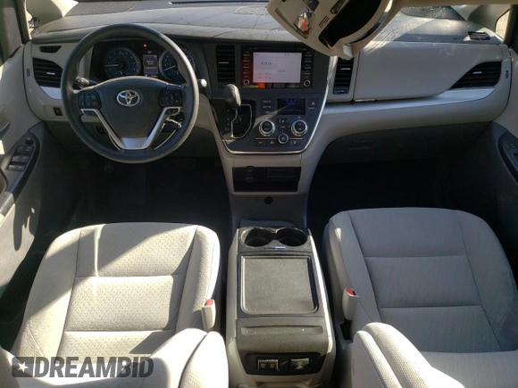 2019 Toyota Sienna LE Auto Access Seat with VIN 5TDKZ3DC8KS017441, listed as a Copart auction lot 46827085 with 61,948 mi miles and Salvage Title. Bid and sale history available at DreamBid. Image 8.