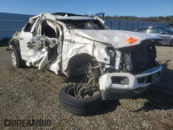 2018 Ford F-150 XL with VIN 1FTEW1EG9JFD30234, listed as a Copart auction lot 48420045 with 0 mi miles and Salvage Title. Bid and sale history available at carsss.com. Image 4.
