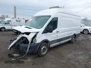 2022 Ford Transit Cargo with VIN 1FTBW3X83NKA44302, listed as a IAAI auction lot 41684165 with 33,463 mi miles and . Bid and sale history available at DreamBid. Image 18.
