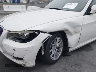2010 BMW 3 Series 328i with VIN WBAPH5G58ANM70414, listed as a IAAI auction lot 42013374 with 146,647 mi miles and . Bid and sale history available at DreamBid. Image 6.