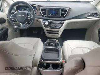 2021 Chrysler Voyager LXi with VIN 2C4RC1DG2MR552266, listed as a Copart auction lot 50742615 with 102,422 mi miles and Salvage Title. Bid and sale history available at DreamBid. Image 8.