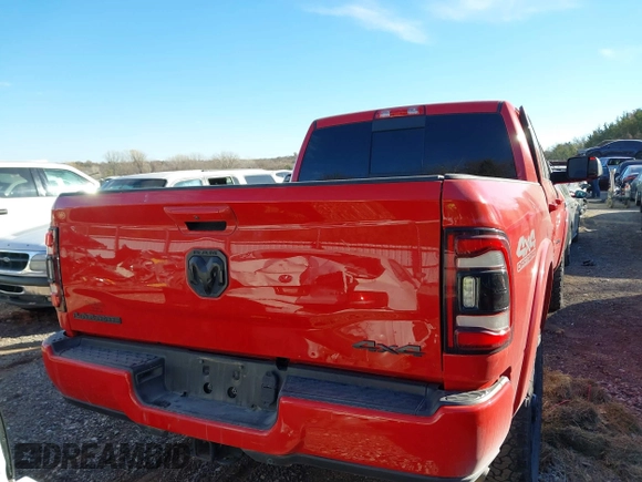 2020 Ram 2500 Laramie z VIN 3C6UR5FL5LG167208, wystawiony jako IAAI lot #41035465 z przebiegiem 206 427 mil mil oraz . Historia ofert i sprzedaży dostępna na DreamBid. Obrazek 16.
