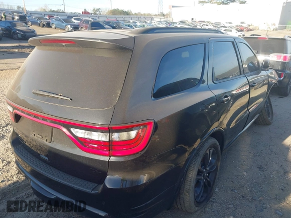 2023 Dodge Durango R/T Plus z VIN 1C4SDHCT6PC686023, wystawiony jako IAAI lot #41814740 z przebiegiem 6 647 mil mil oraz . Historia ofert i sprzedaży dostępna na DreamBid. Obrazek 4.