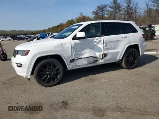 2020 Jeep Grand Cherokee Altitude z VIN 1C4RJFAG0LC138269, wystawiony jako Copart lot #52770225 z przebiegiem 46 644 mil mil oraz Szkoda całkowita • Salvage title. Historia ofert i sprzedaży dostępna na DreamBid. Obrazek 1.