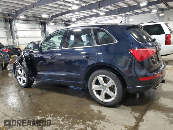 2010 Audi Q5 Prestige z VIN WA1VKAFP0AA009068, wystawiony jako Copart lot #58255995 z przebiegiem 134 075 mil mil oraz Szkoda całkowita • Salvage title. Historia ofert i sprzedaży dostępna na DreamBid. Obrazek 2.