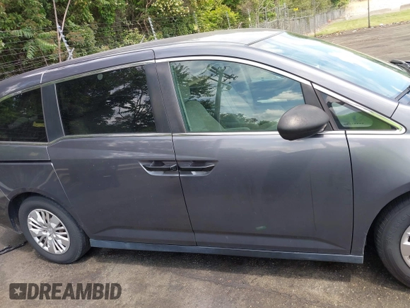 2016 Honda Odyssey LX с VIN 5FNRL5H22GB154366, выставлен на аукционе IAAI как лот 42172306 с пробегом 143 393 миль миль и . История ставок и продаж доступна на DreamBid. Изображение 13.