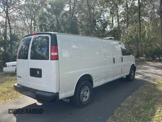 2020 Chevrolet Express Cargo Van with VIN 1GCWGBFP4L1136829, listed as a Copart auction lot 43995485 with 107,384 mi miles and Clean Title. Bid and sale history available at carsss.com. Image 4.