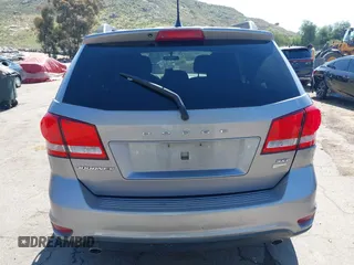 2017 Dodge Journey SXT z VIN 3C4PDCBG0HT530742, wystawiony jako IAAI lot #41997800 z przebiegiem 189 186 mil mil oraz . Historia ofert i sprzedaży dostępna na DreamBid. Obrazek 16.