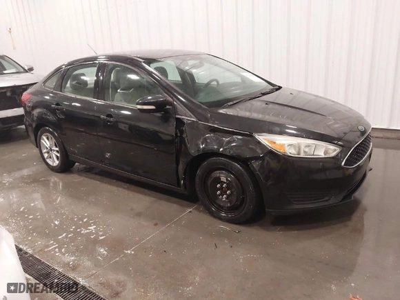 2015 Ford Focus SE with VIN 1FADP3F23FL344071, listed as a IAAI auction lot 41718261 with NaN miles. Bid and sale history available at carsss.com. Image 1.