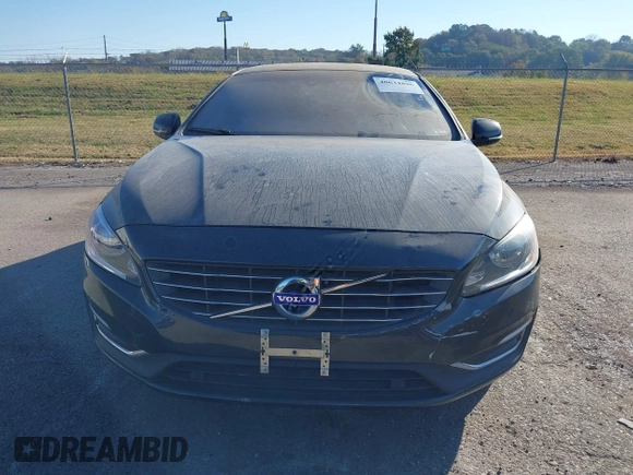 2016 Volvo S60 T6 Drive-E with VIN YV149MFK6G2395690, listed as a IAAI auction lot 40634896 with 130,833 mi miles. Bid and sale history available at carsss.com. Image 12.