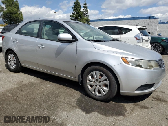 2013 Kia Forte LX with VIN KNAFT4A27D5739574, listed as a Copart auction lot 51372175 with 84,664 mi miles and Clean Title. Bid and sale history available at carsss.com. Image 4.
