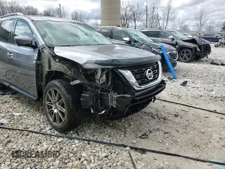 2018 Nissan Pathfinder S z VIN 5N1DR2MM6JC631069, wystawiony jako Copart lot #52002295 z przebiegiem 121 020 mil mil oraz Czysty tytuł • Clean title. Historia ofert i sprzedaży dostępna na DreamBid. Obrazek 15.