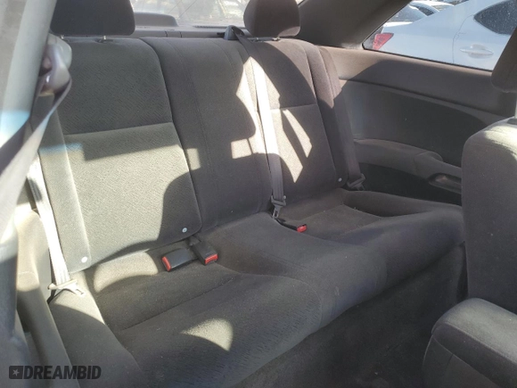 2004 Honda Civic LX with VIN 1HGEM21524L063915, listed as a Copart auction lot 47951805 with 172,877 mi miles and Salvage Title. Bid and sale history available at carsss.com. Image 10.