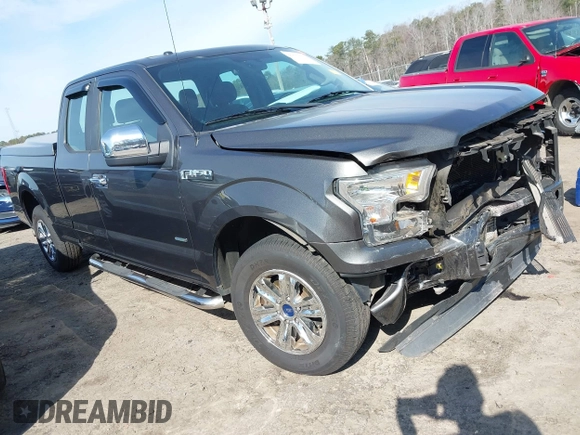 2015 Ford F-150 XL with VIN 1FTEX1CP7FFD00690, listed as a IAAI auction lot 41672251 with 69,752 mi miles. Bid and sale history available at carsss.com. Image 1.
