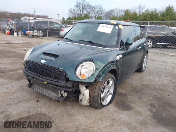 2007 MINI Hardtop S z VIN WMWMF73537TT84443, wystawiony jako IAAI lot #42018224 z przebiegiem 85 846 mil mil oraz . Historia ofert i sprzedaży dostępna na DreamBid. Obrazek 6.