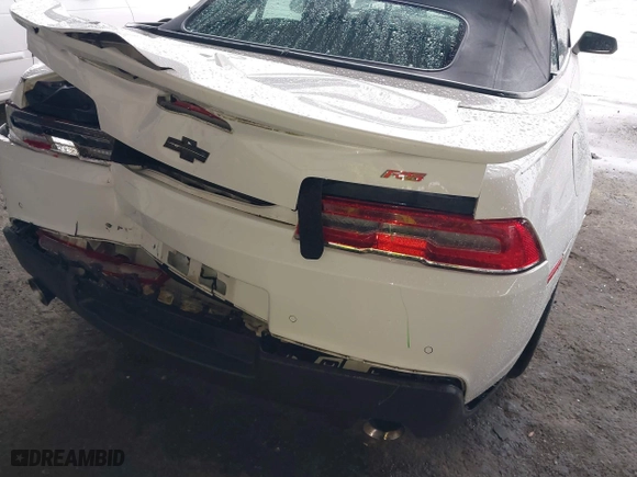 2015 Chevrolet Camaro LT with VIN 2G1FD3D34F9273230, listed as a IAAI auction lot 41623171 with 161,868 mi miles. Bid and sale history available at carsss.com. Image 6.