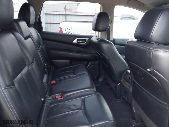 2017 Nissan Pathfinder S with VIN 5N1DR2MM1HC662434, listed as a IAAI auction lot 40319157 with 176,365 mi miles. Bid and sale history available at carsss.com. Image 8.
