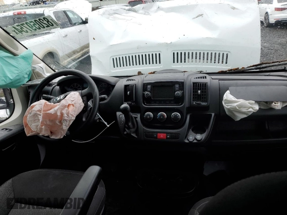 2021 Ram ProMaster Cargo with VIN 3C6LRVNG4ME529641, listed as a Copart auction lot 82059754 with 20,297 mi miles and Salvage Title. Bid and sale history available at DreamBid. Image 8.