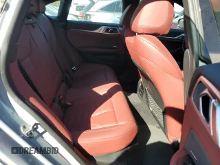 2022 BMW i4 eDrive40 z VIN WBY73AW0XNFN24679, wystawiony jako Copart lot #70213313 z przebiegiem 14 403 mil mil oraz . Historia ofert i sprzedaży dostępna na DreamBid. Obrazek 10.