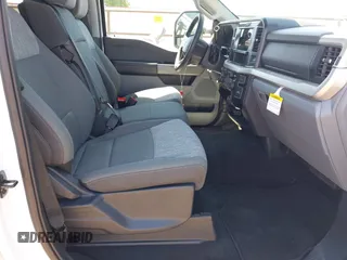 2025 Ford F-250 XL с VIN 1FT7W2BT5SEC99779, выставлен на аукционе IAAI как лот 42849068 с пробегом 7 850 миль миль и . История ставок и продаж доступна на DreamBid. Изображение 5.