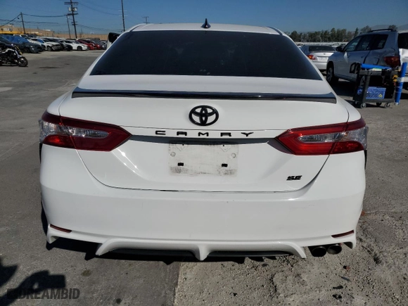 2020 Toyota Camry SE with VIN 4T1G11AK2LU304571, listed as a Copart auction lot 52742535 with 60,176 mi miles and Salvage Title. Bid and sale history available at carsss.com. Image 6.