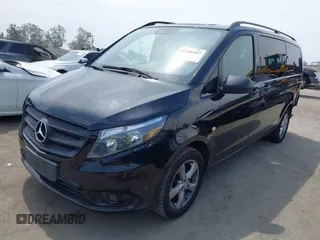 2016 Mercedes-Benz Metris Passenger z VIN WD4PG2EEXG3132028, wystawiony jako IAAI lot #42286567 z przebiegiem 191 063 mil mil oraz . Historia ofert i sprzedaży dostępna na DreamBid. Obrazek 2.