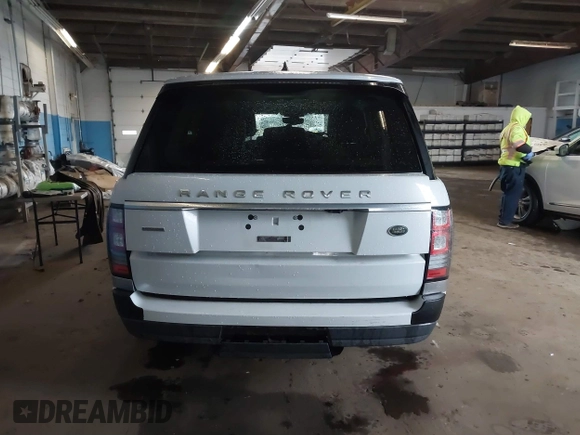 2017 Land Rover Range Rover z VIN SALGS2FEXHA359040, wystawiony jako IAAI lot #41875439 z przebiegiem 92 148 mil mil oraz . Historia ofert i sprzedaży dostępna na DreamBid. Obrazek 16.