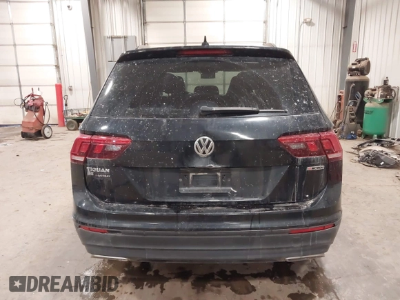 2019 Volkswagen Tiguan SE with VIN 3VV2B7AX3KM017948, listed as a IAAI auction lot 41564360 with 129,302 mi miles and . Bid and sale history available at DreamBid. Image 17.