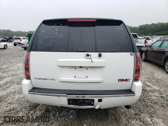 2007 GMC Yukon XL z VIN 1GKFK66837J193760, wystawiony jako Copart lot #58506515 z przebiegiem 198 342 mil mil oraz Szkoda całkowita • Salvage title. Historia ofert i sprzedaży dostępna na DreamBid. Obrazek 6.