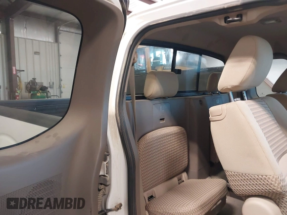 2014 Nissan Frontier SV with VIN 1N6AD0CW4EN710079, listed as a IAAI auction lot 41782446 with 86,060 mi miles and . Bid and sale history available at DreamBid. Image 8.