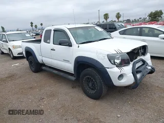 2006 Toyota Tacoma with VIN 5TETX22N16Z262471, listed as a IAAI auction lot 42391299 with 255,511 mi miles and . Bid and sale history available at DreamBid. Image 1.