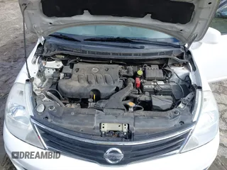2011 Nissan Versa S с VIN 3N1BC1CP8BL377408, выставлен на аукционе IAAI как лот 41080991 с пробегом 121 541 миль миль и . История ставок и продаж доступна на DreamBid. Изображение 10.
