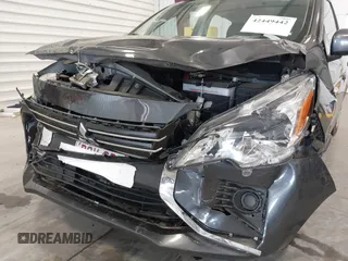 2024 Mitsubishi Mirage ES z VIN ML32AUHJ9RH012384, wystawiony jako IAAI lot #42449442 z przebiegiem 14 460 mil mil oraz . Historia ofert i sprzedaży dostępna na DreamBid. Obrazek 6.