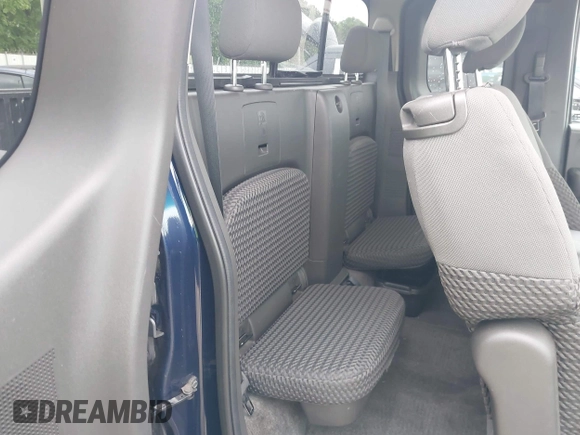 2011 Nissan Frontier SV с VIN 1N6AD0CW1BC427551, выставлен на аукционе IAAI как лот 42086307 с пробегом 159 696 миль миль и . История ставок и продаж доступна на DreamBid. Изображение 8.