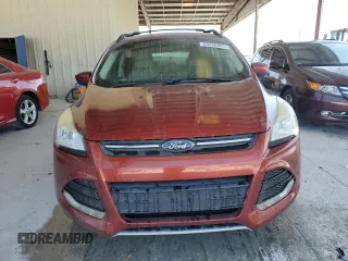 2014 Ford Escape SE z VIN 1FMCU0GX9EUA89793, wystawiony jako Copart lot #53558605 z przebiegiem 59 932 mil mil oraz Szkoda całkowita • Salvage title. Historia ofert i sprzedaży dostępna na DreamBid. Obrazek 5.