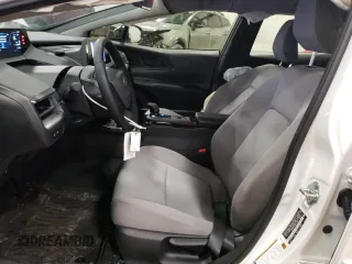 2024 Toyota Prius LE with VIN JTDADABUXR3017172, listed as a Copart auction lot 46892175 with 1,027 mi miles and Clean Title. Bid and sale history available at carsss.com. Image 7.
