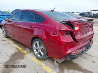 2013 Ford Fusion SE with VIN 3FA6P0H90DR142496, listed as a IAAI auction lot 41424016 with 135,099 mi miles. Bid and sale history available at carsss.com. Image 3.
