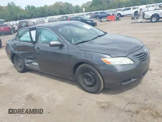 2008 Toyota Camry LE z VIN 4T4BE46K98R013524, wystawiony jako IAAI lot #42234537 z przebiegiem Nie podano mil oraz . Historia ofert i sprzedaży dostępna na DreamBid. Obrazek 1.