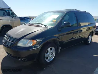 2006 Dodge Grand Caravan SXT with VIN 2D4GP44L36R630845, listed as a IAAI auction lot 42042341 with 203,675 mi miles. Bid and sale history available at carsss.com. Image 2.