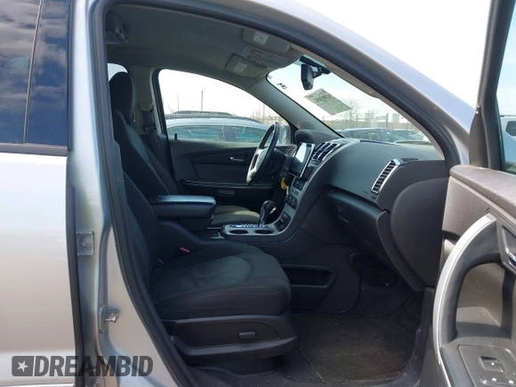 2012 GMC Acadia SLE with VIN 1GKKVPED7CJ127331, listed as a IAAI auction lot 41893081 with 167,421 mi miles. Bid and sale history available at carsss.com. Image 5.