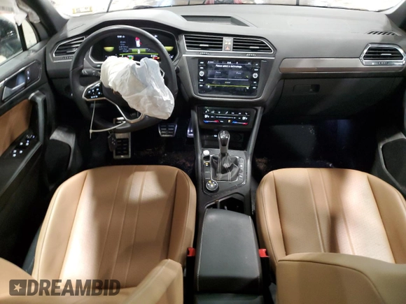 2023 Volkswagen Tiguan SE R-Line Black with VIN 3VV8B7AX4PM135217, listed as a Copart auction lot 47221635 with 19,676 mi miles and Salvage title. Bid and sale history available at DreamBid. Image 8.