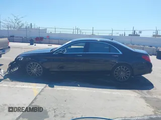 2016 Mercedes-Benz S 550 with VIN WDDUG8CB4GA225993, listed as a IAAI auction lot 41818925 with 72,053 mi miles and . Bid and sale history available at carsss.com. Image 14.
