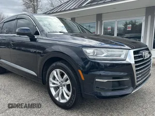 2017 Audi Q7 Premium with VIN WA1AAAF72HD008806, listed as a Copart auction lot 53731285 with 210,608 mi miles and Clean title. Bid and sale history available at DreamBid. Image 1.