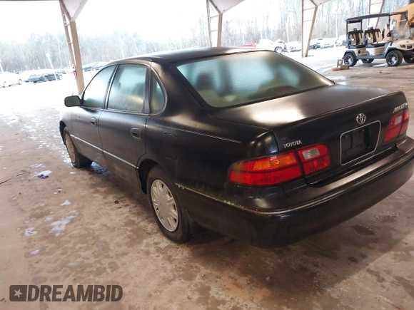 1998 Toyota Avalon XL with VIN 4T1BF18B7WU246141, listed as a IAAI auction lot 41405474 with 266,384 mi miles and . Bid and sale history available at DreamBid. Image 3.
