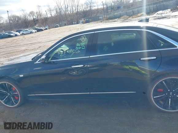 2017 Cadillac CT6 Platinum AWD z VIN 1G6KN5R64HU175275, wystawiony jako IAAI lot #41683802 z przebiegiem 75 604 mil mil oraz . Historia ofert i sprzedaży dostępna na DreamBid. Obrazek 14.