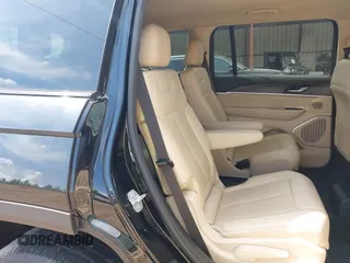 2022 Jeep Grand Cherokee Limited with VIN 1C4RJJBGXN8548231, listed as a IAAI auction lot 42572731 with 23,852 mi miles and . Bid and sale history available at DreamBid. Image 8.
