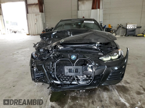 2022 BMW i4 eDrive40 with VIN WBY73AW03NFM94635, listed as a Copart auction lot 60828383 with 4,570 mi miles. Bid and sale history available at carsss.com. Image 5.