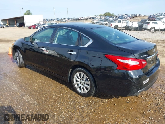 2017 Nissan Altima 2.5 SV with VIN 1N4AL3AP7HC142659, listed as a IAAI auction lot 41922160 with 133,404 mi miles. Bid and sale history available at carsss.com. Image 3.