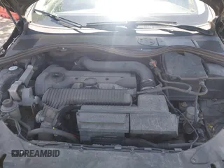 2012 Volvo S60 T5 с VIN YV1622FS4C2142489, выставлен на аукционе IAAI как лот 42234409 с пробегом 218 907 миль миль и . История ставок и продаж доступна на DreamBid. Изображение 10.