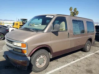 2000 Chevrolet Express Cargo Van w/YF7 with VIN 1GBFG15R3Y1178997, listed as a Copart auction lot 77407294 with 0 mi miles and Salvage Title. Bid and sale history available at carsss.com. Image 1.